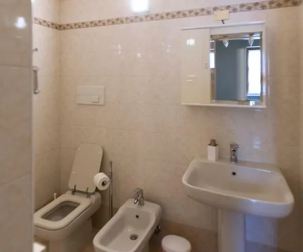 アパート Castleview *